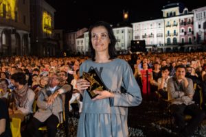 Ralitza Petrova con il Pardo d'Oro per "Godless"