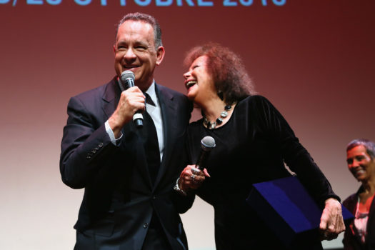 Tom Hanks premiato da Claudia Cardinale (Foto Ruscio)
