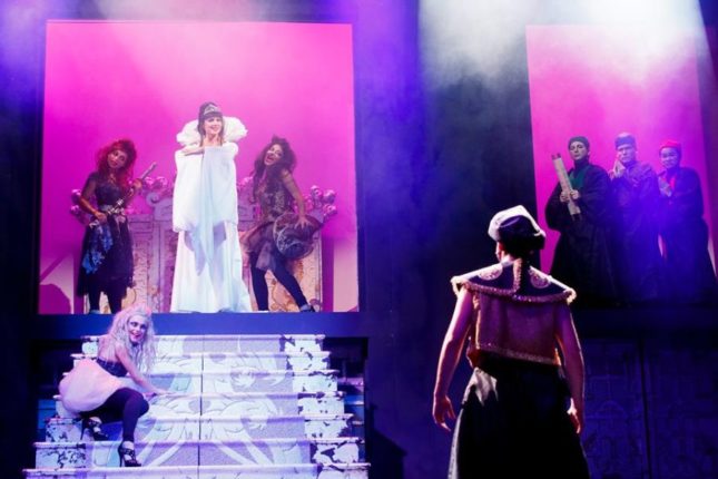 La regina di ghiaccio il musical: il principe di Persia sfida Turandot (Lorella Cuccarini)