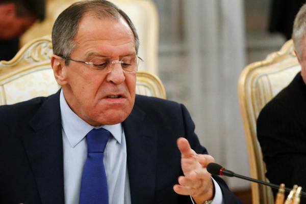   La Russia non intende discutere con l’Unione europea le condizioni della revoca delle sanzioni, ha dichiarato il Ministro degli Esteri Sergei Lavrov dopo i colloqui ufficiali con il suo […]