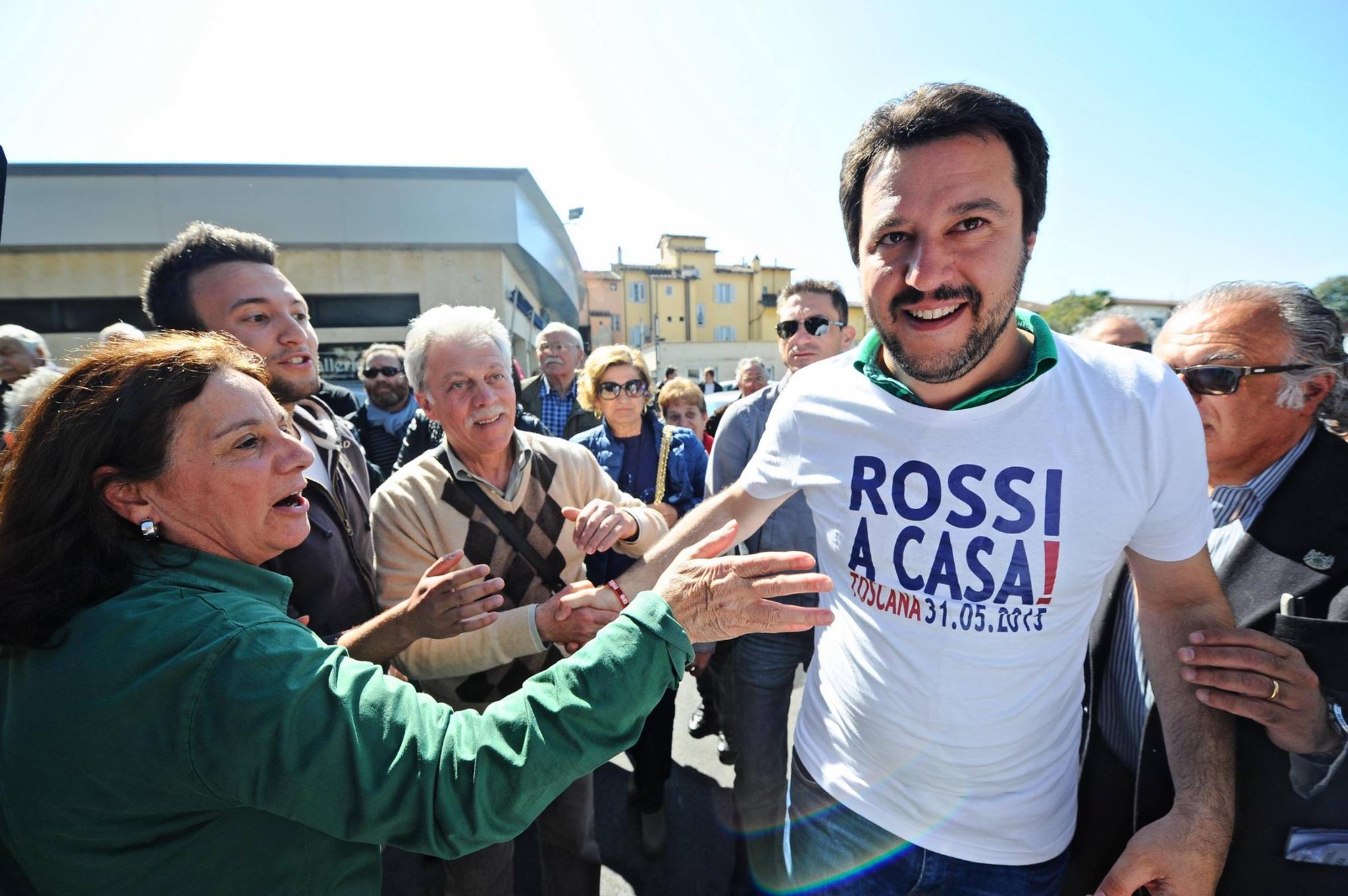 FIRENZE, 28 APR – Istigazione all’odio, minacce, ingiurie ed anche occupazione abusiva di suolo pubblico: sono i reati che, secondo Nazione Rom, sarebbero stati commessi da Matteo Salvini in un […]