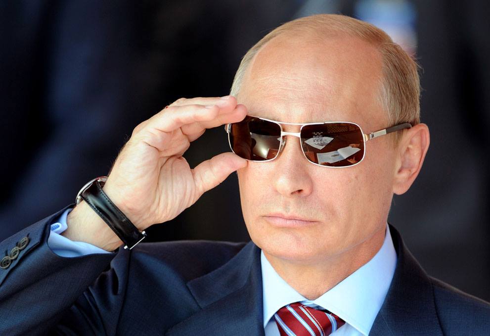 Vladimir Putin è stato riconosciuto dalla rivista Forbes “uomo più potente al mondo” per la terza volta consecutiva. Anche quest’anno il Presidente russo domina incontrastato la classifica stilata dalla autorevole […]
