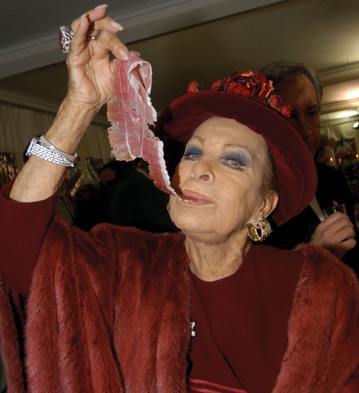 È morta Silvana Pampanini, una delle più famose dive del cinema italiano. L’attrice 90enne si è spenta stamattina all’ospedale Gemelli di Roma, dove era ricoverata da due mesi e mezzo. Dopo […]