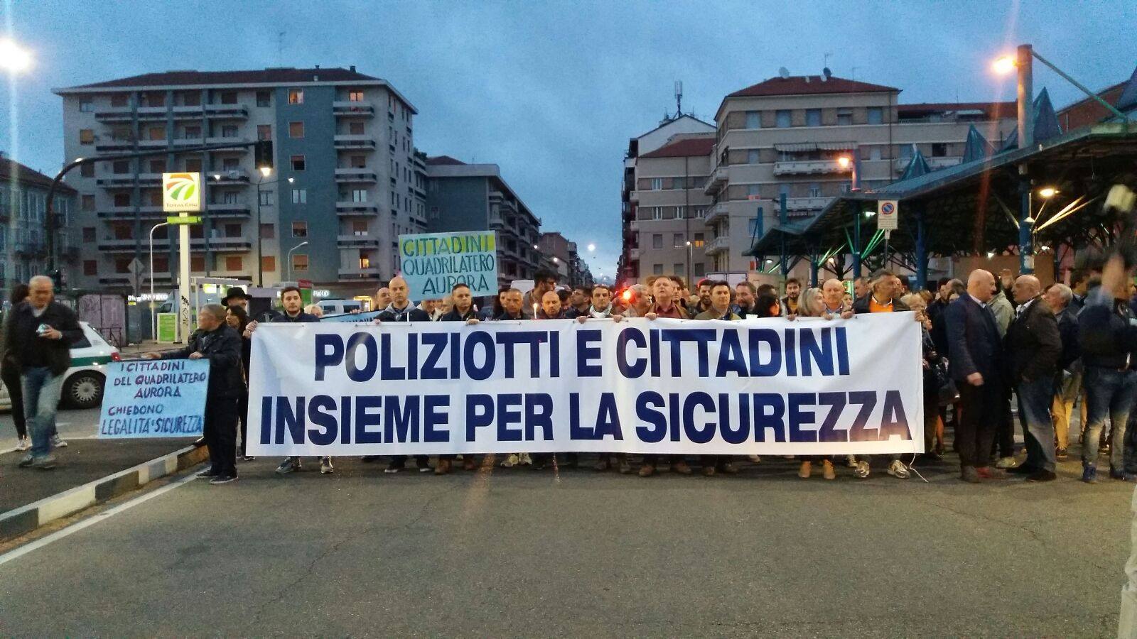 Torino, 24 maggio 2016 Grande successo della fiaccolata per la legalità di ieri sera. Strumentalizza chi ci attacca per fini politici. Il successo della fiaccolata per la legalità, che ha […]