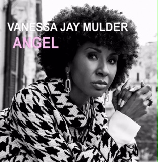 “Angel” è il nuovo capitolo artistico con videoclip della cantante Vanessa Jay Mulder, pubblicato in questi giorni per MBC Musica/Pirames. Nel brano l’artista internazionale lancia il messaggio: “Gli angeli esistono. […]