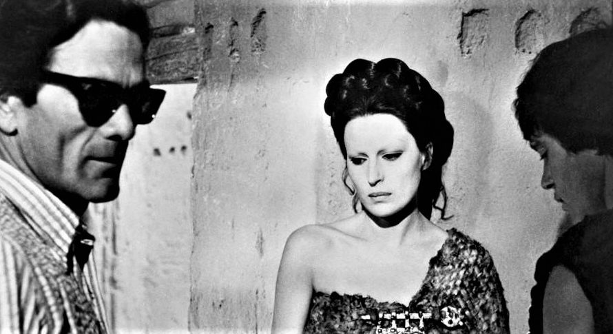 Disponibile su Youtube Edipo re, un film del 1967 scritto e diretto da Pier Paolo Pasolini, liberamente tratto dall’omonima tragedia di Sofocle e con protagonista Franco Citti nel ruolo di […]