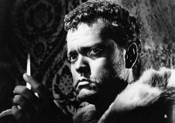 Mai incontro fu più epico di quello avvenuto nel lontano 1951 tra il grande Bardo William Shakespeare e l’allora giovane promessa del cinema hollywoodiano Orson Welles, il quale decise di […]