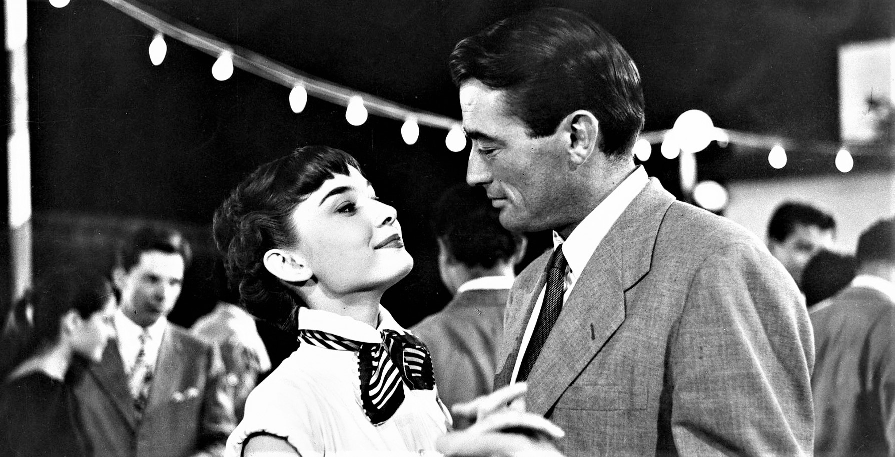 Stasera in tv Vacanze romane di William Wyler, con Audrey Hepburn e Gregory  Peck — Mondospettacolo