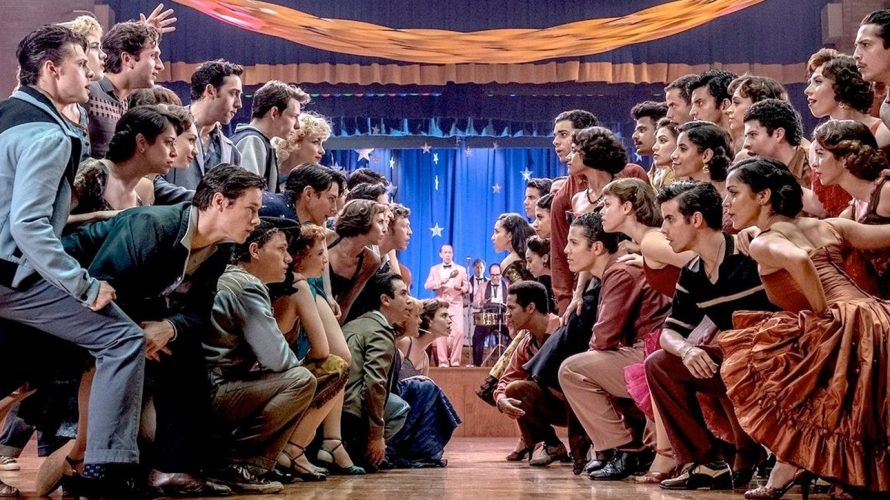 Tutto ebbe inizio nel lontano 1957, quando al pubblico del National Theatre di Washington venne mostrata la prima del grande spettacolo musical West Side Story, ovvero una versione moderna e […]