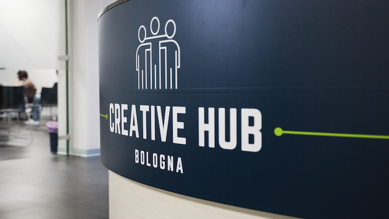 Sabato 8 ottobre 2022, in via del Tappezziere 4 a Bologna, si svolgerà l’inaugurazione ufficiale di “Creative Hub Bologna – Centro Polifunzionale della Filiera Musica, Cultura e Creatività in Emilia […]