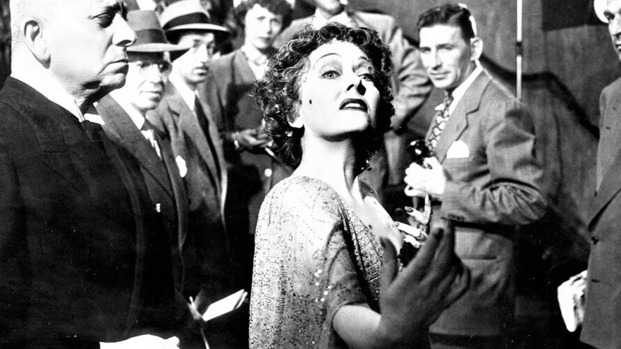 Stasera in tv su TV 2000 alle 21 Viale del tramonto (Sunset Boulevard), un film noir del 1950 diretto da Billy Wilder con William Holden, Gloria Swanson ed Erich von […]