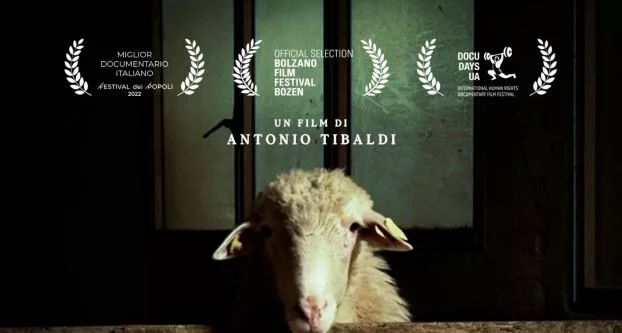 Premiato come miglior documentario italiano al Festival dei Popoli 2022 e distribuito nelle sale cinematografiche da Bloom Distribuzioni, Gorgona è un docufilm diretto dall’Antonio Tibaldi attivo nell’ambito della Settima arte fin […]