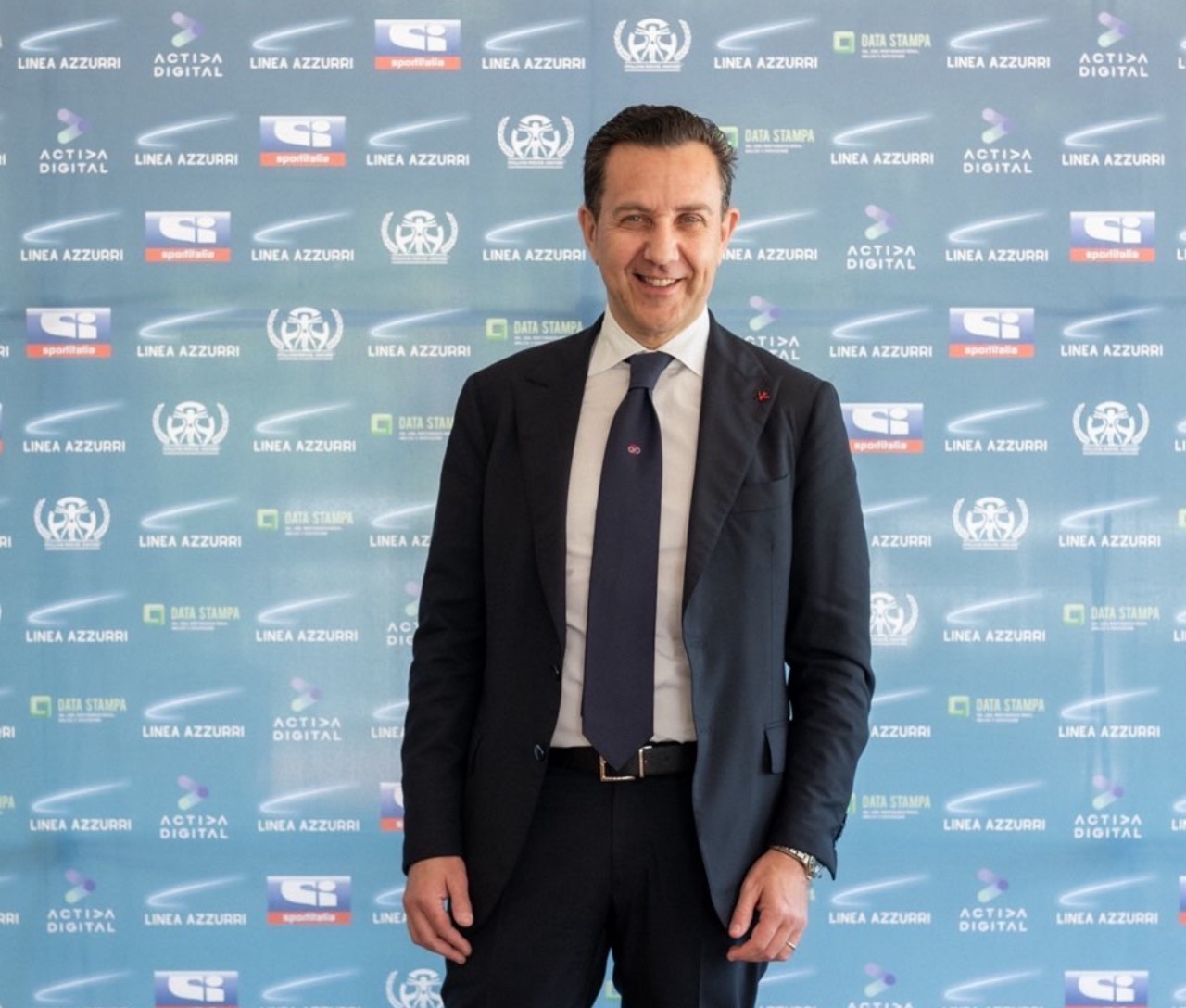 “Linea Azzurri”, al via il casting per le nuove conduttrici. L’ideatore Angelo Maietta: “Il talento deve incontrare l’occasione”