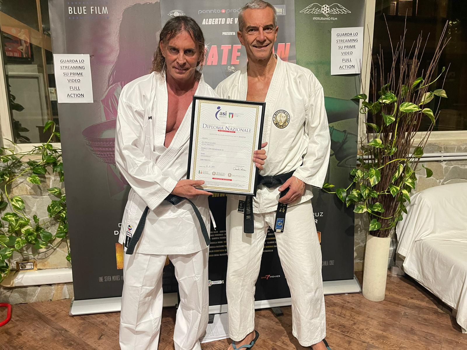 Claudio Del Falco: Campione Mondiale di Karate, Attore, Regista e Icona del Cinema d’Azione