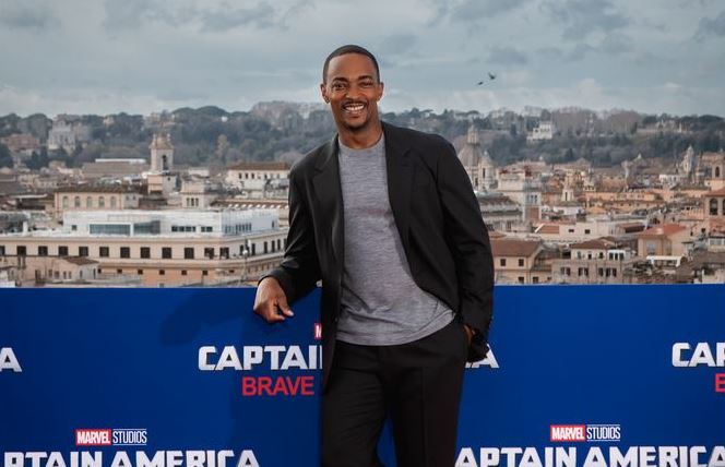 Incontro con Anthony Mackie per Captain America: Brave new world