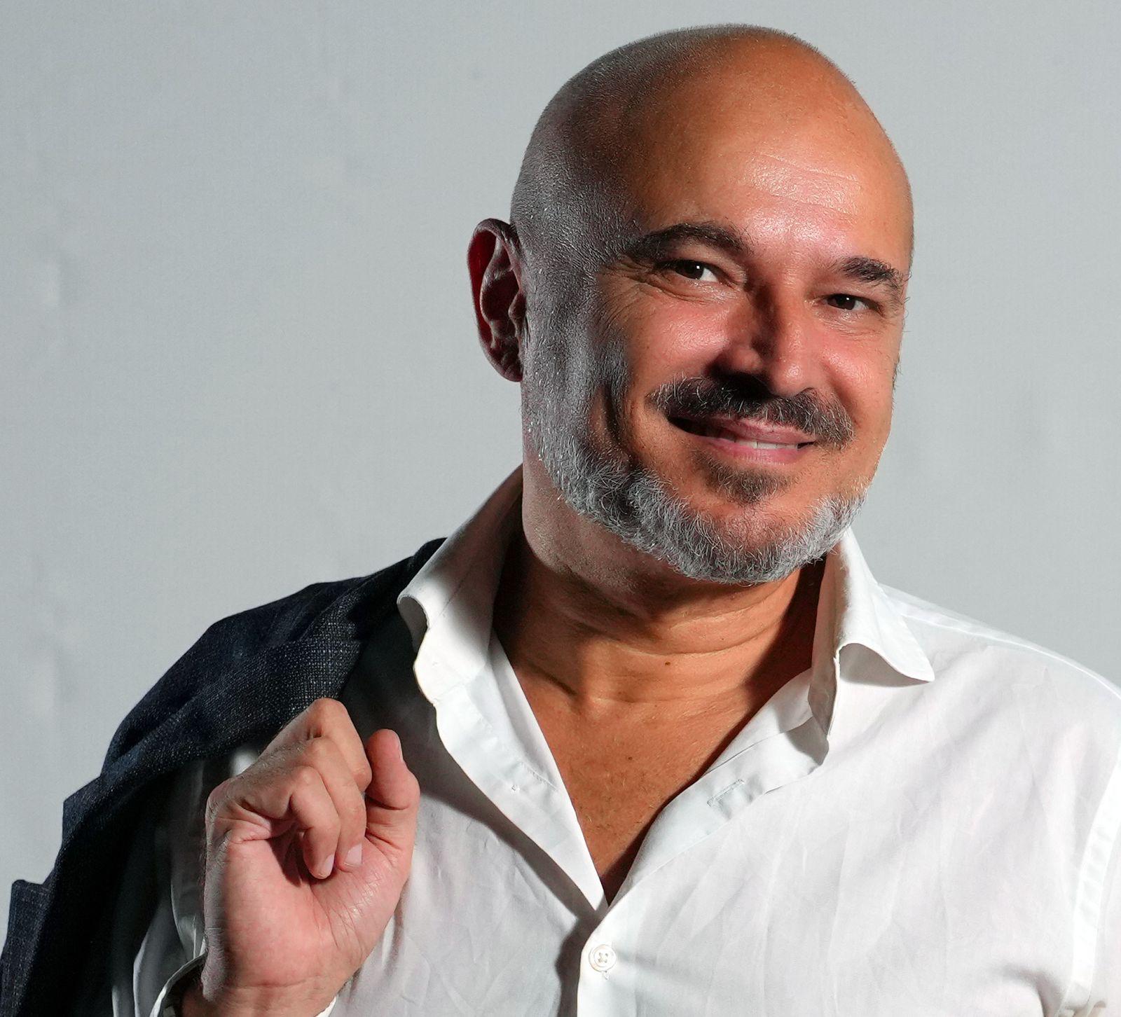 Flavio De Paola: Il Teatro come Casa, Passione e Innovazione
